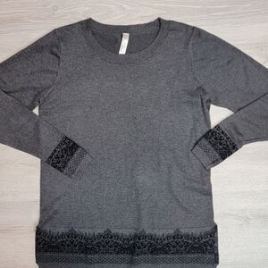 Pina Rossi large gray and black long sleeve sweater w/ Lace Bottom [84]